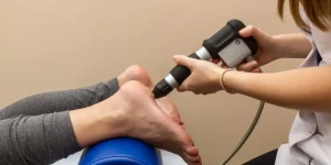 Shockwave-therapy-for-achilles-tendonitis-and-plantar-fasciitis-1-1024x672-1